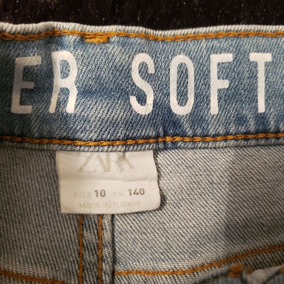 Zara - Picture 7 of 8